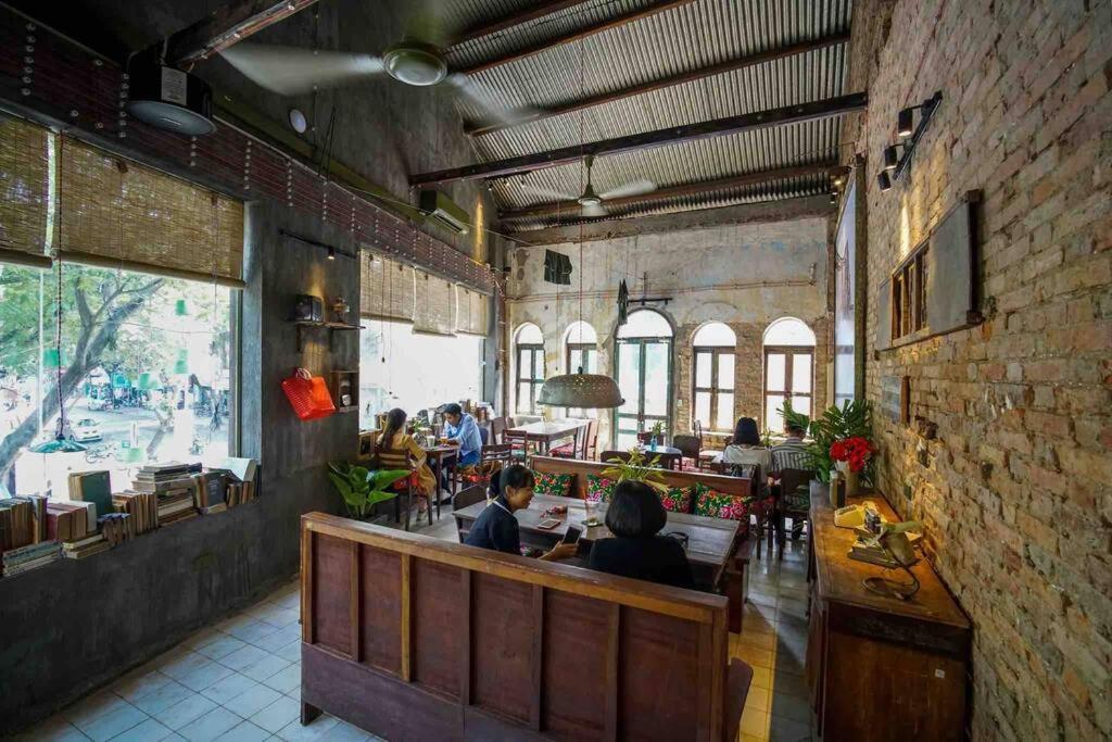 Saigonese Lifestyle - Near Ben Thanh Market Ho Chi Minh City Bagian luar foto