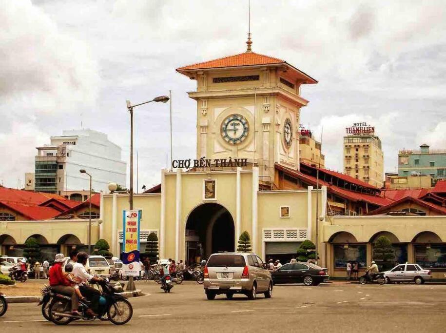 Saigonese Lifestyle - Near Ben Thanh Market Ho Chi Minh City Bagian luar foto